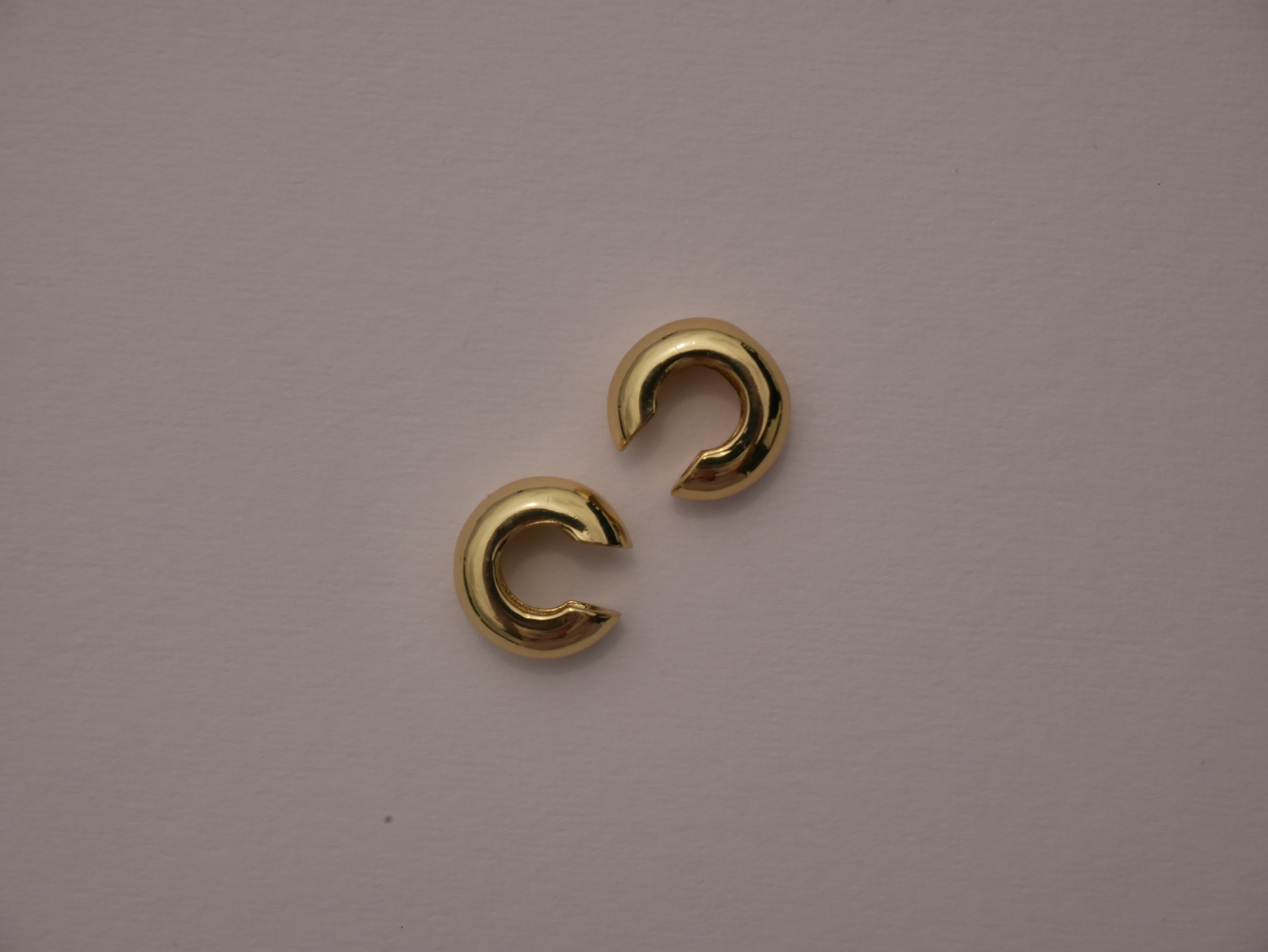 Earcuffs